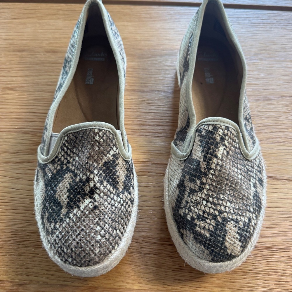 Clarks Collection Cushion Soft Snakeskin Espadrille Flats Womens 10 M 26118649